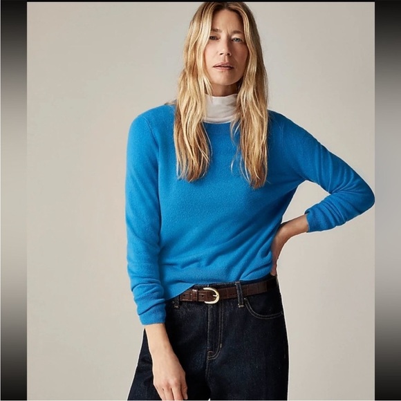 J. Crew Classic Fit 100% Cashmere Sweater blue size XS NEW - Picture 1 of 7